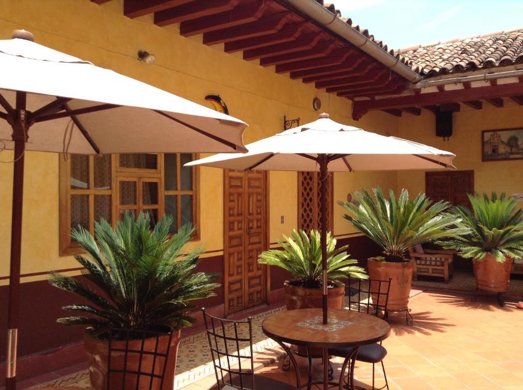 Posada De La Salud Patzcuaro Bagian luar foto