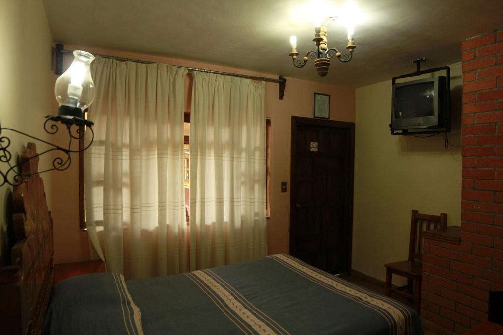 Posada De La Salud Patzcuaro Bagian luar foto